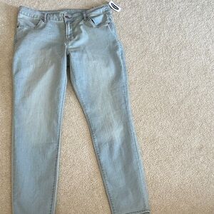 Old Navy Women's Light Blue Rockstar Super Skinny Jeans